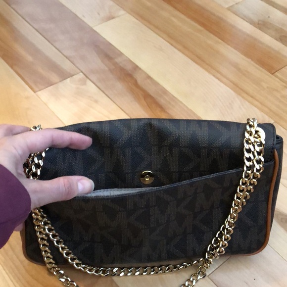 Michael Kors purse - Picture 6 of 6